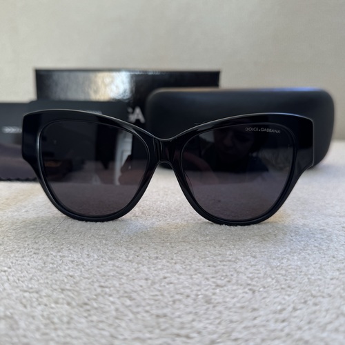 نضارة دولتشي اند جبانا زجاج معالج درجة 2