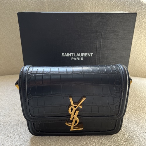 سولفرينو كروكو هاردوير ذهبي